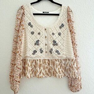 Miss Me Crochet Lace Floral Peasant Blouse Size M Lightweight Long Sheer Sleeve